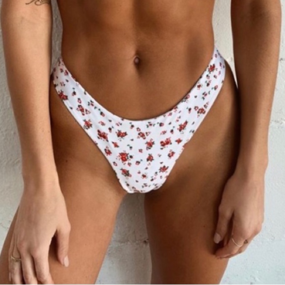 Tiger Mist Floral Bikini Bottom SZ XS